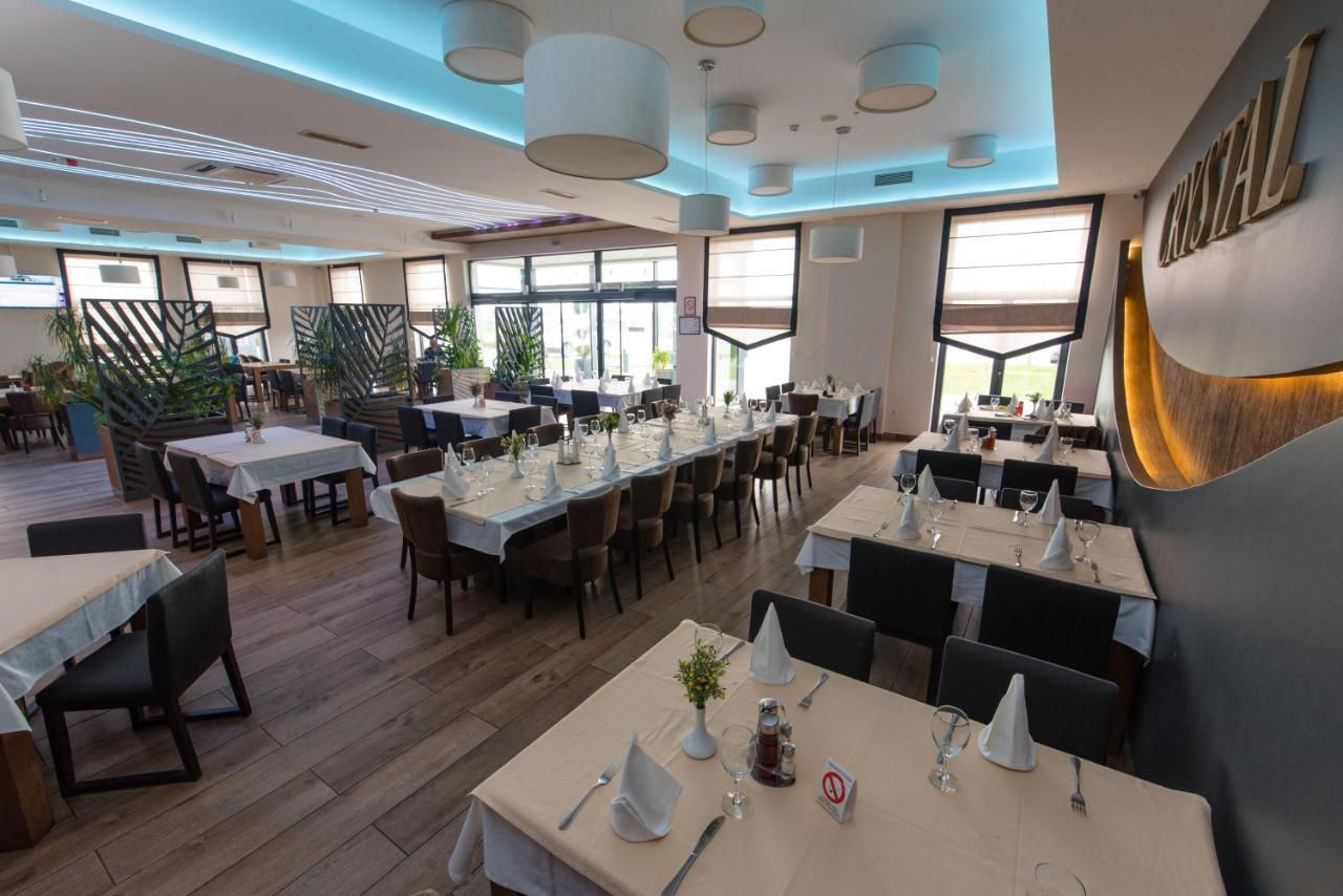 Hotel Crystal Pecinci Eksteriør bilde