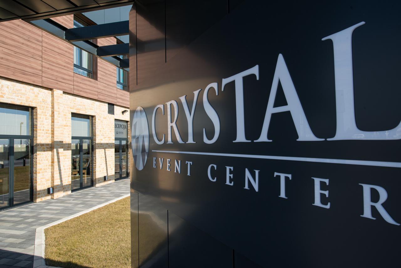 Hotel Crystal Pecinci Eksteriør bilde