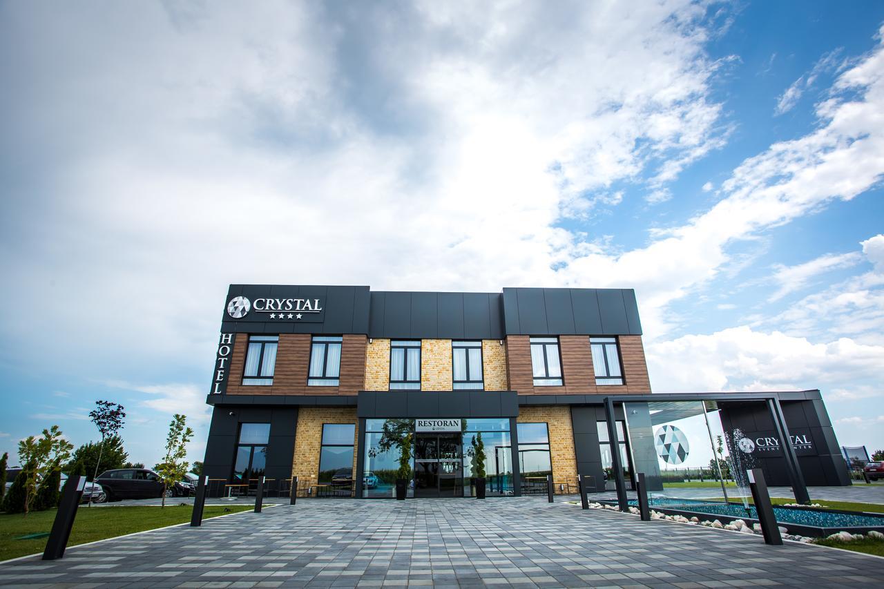 Hotel Crystal Pecinci Eksteriør bilde